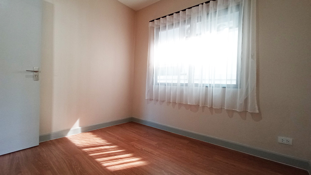 For SaleHouseLadkrabang, Suwannaphum Airport : Very beautiful house!! Life Bangkok Boulevard, Wongwaen-Rama 9, For sale with tenant