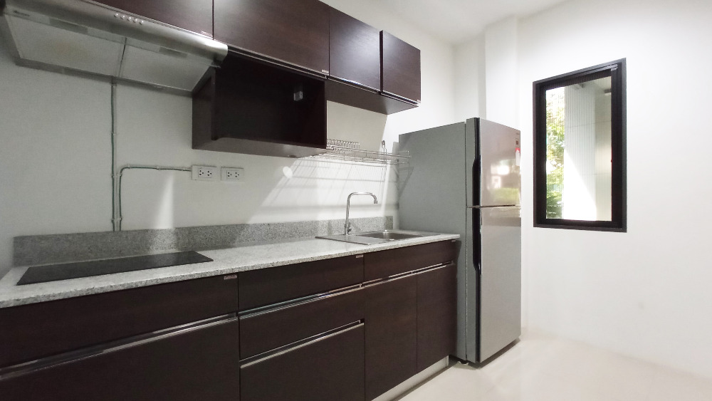 For SaleHouseLadkrabang, Suwannaphum Airport : Very beautiful house!! Life Bangkok Boulevard, Wongwaen-Rama 9, For sale with tenant