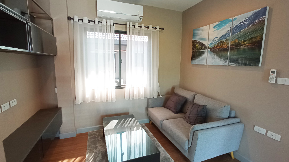 For SaleHouseLadkrabang, Suwannaphum Airport : Very beautiful house!! Life Bangkok Boulevard, Wongwaen-Rama 9, For sale with tenant