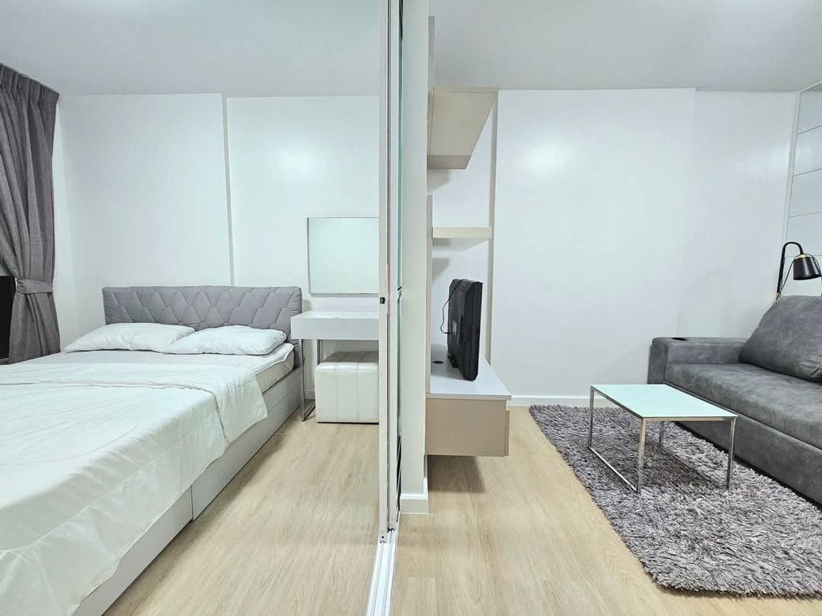 For RentCondoRamkhamhaeng, Hua Mak : 🍀For rent, good condo, Ramkhamhaeng Soi 9, near APL Ramkhamhaeng, newly renovated room, beautiful room, fully furnished, only 10,000-