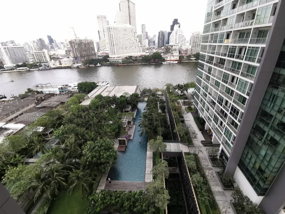 For SaleCondoWongwianyai, Charoennakor : The River 2bed 109sqm. 25,700,000 facing east corner unit!! Am: 0656199198