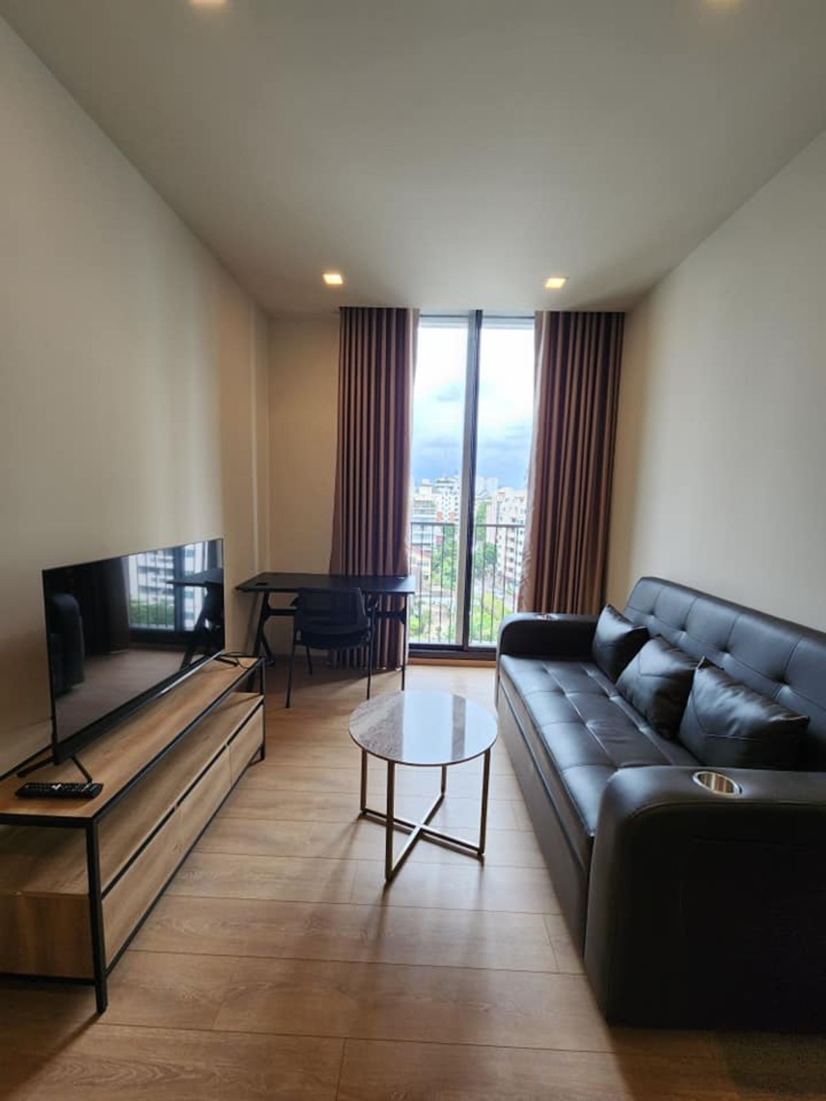 For RentCondoSukhumvit, Asoke, Thonglor : +++For urgent rent+++ Noble Around Sukhumvit 33** 1 bedroom, size 28 sq m.