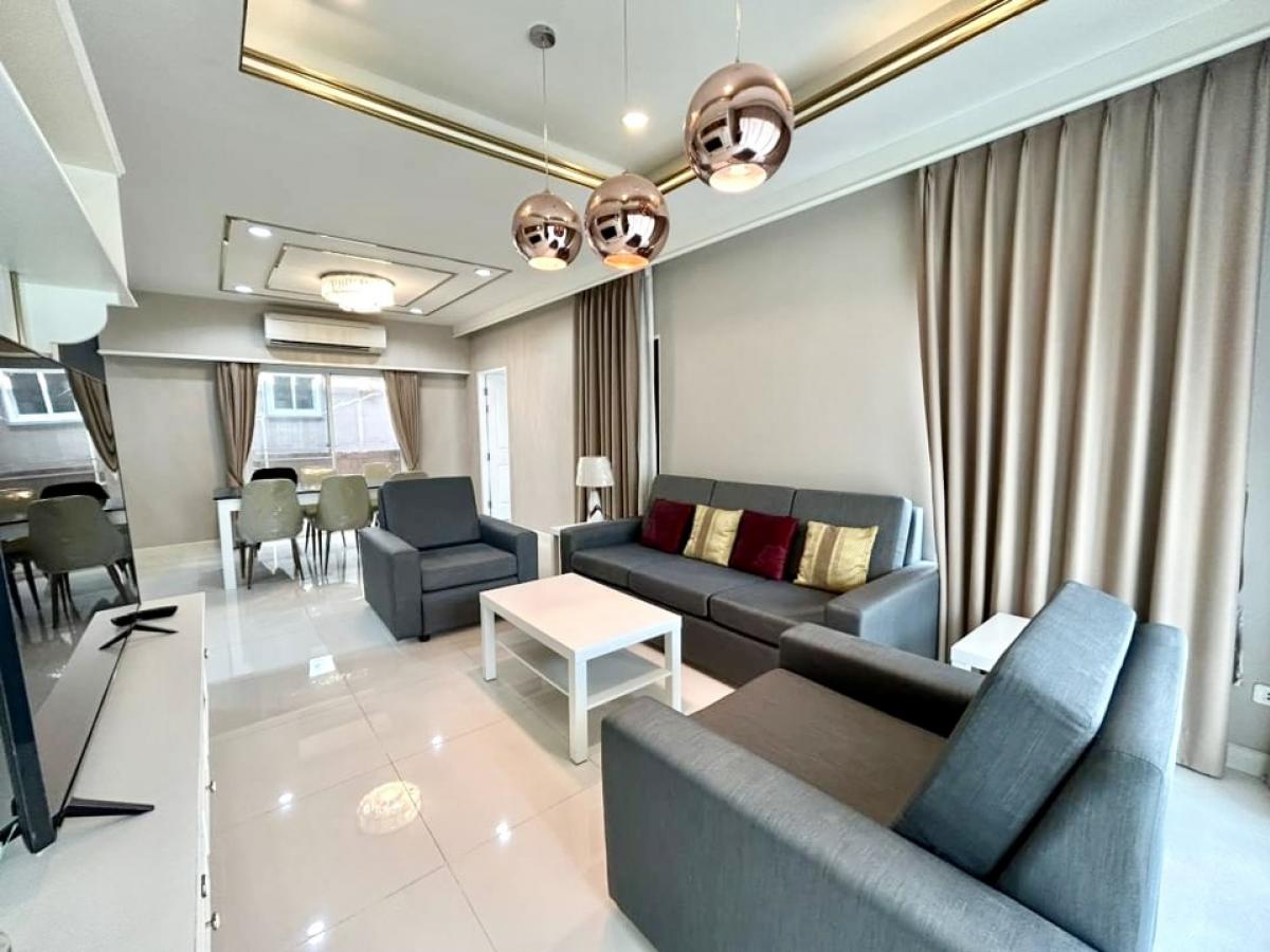 ให้เช่าบ้านพัฒนาการ ศรีนครินทร์ : ให้เช่าบ้านเดี่ยว ภัสสร เพรจทิส ลุกซ์ พัฒนาการ 38 มี 5 ห้องนอน