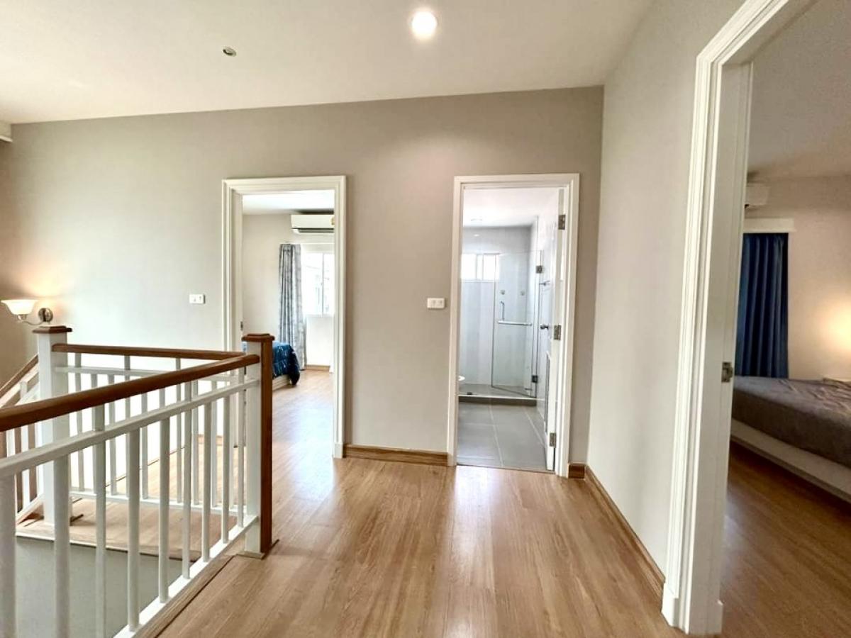 ให้เช่าบ้านพัฒนาการ ศรีนครินทร์ : ให้เช่าบ้านเดี่ยว ภัสสร เพรจทิส ลุกซ์ พัฒนาการ 38 มี 5 ห้องนอน