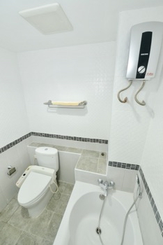 ให้เช่าคอนโดศรีราชา แหลมฉบัง บ้านบึง : ให้เช่า อีสเทิร์น ทาวเวอร์ Eastern Tower 2 นอน 93 ตรม ใกล้ โรบินสัน ศรีราชา วิวทะเล