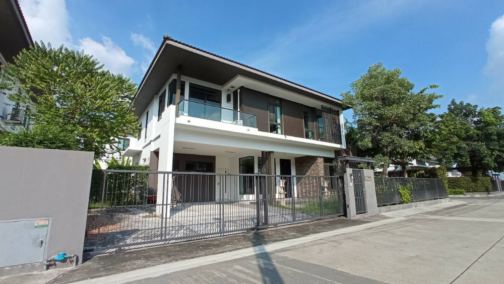 For SaleHouseBangna, Bearing, Lasalle : Nice decoration!! Single house behind Mega Bangna, Manthana, Bangna Km. 7, corner plot, never been in.