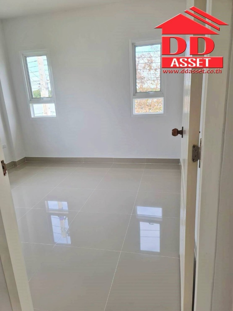 For SaleHouseKaset Nawamin,Ladplakao : 2 storey detached house for sale, KC Suwinthawong 2 Village Next to Suwinthawong - Chachoengsao Road