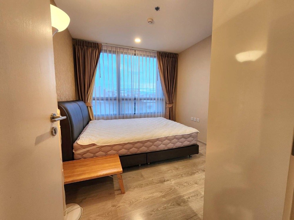 ให้เช่าคอนโดปิ่นเกล้า จรัญสนิทวงศ์ : สถานะตามภาพปกเลยครับผม **ห้องว่างครับผม แบบ1นอนที่กว้างที่สุด**ให้เช่าThe tree จรัญ30 **อาคาร B ห้องหายาก** ส่วนกลางหรู !!มีเครื่องซักผ้า SN494.3