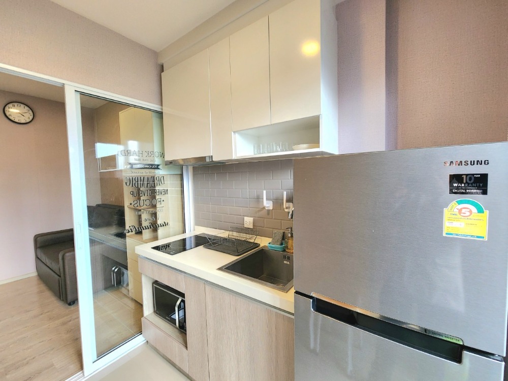 ให้เช่าคอนโดปิ่นเกล้า จรัญสนิทวงศ์ : สถานะตามภาพปกเลยครับผม **ห้องว่างครับผม แบบ1นอนที่กว้างที่สุด**ให้เช่าThe tree จรัญ30 **อาคาร B ห้องหายาก** ส่วนกลางหรู !!มีเครื่องซักผ้า SN494.3