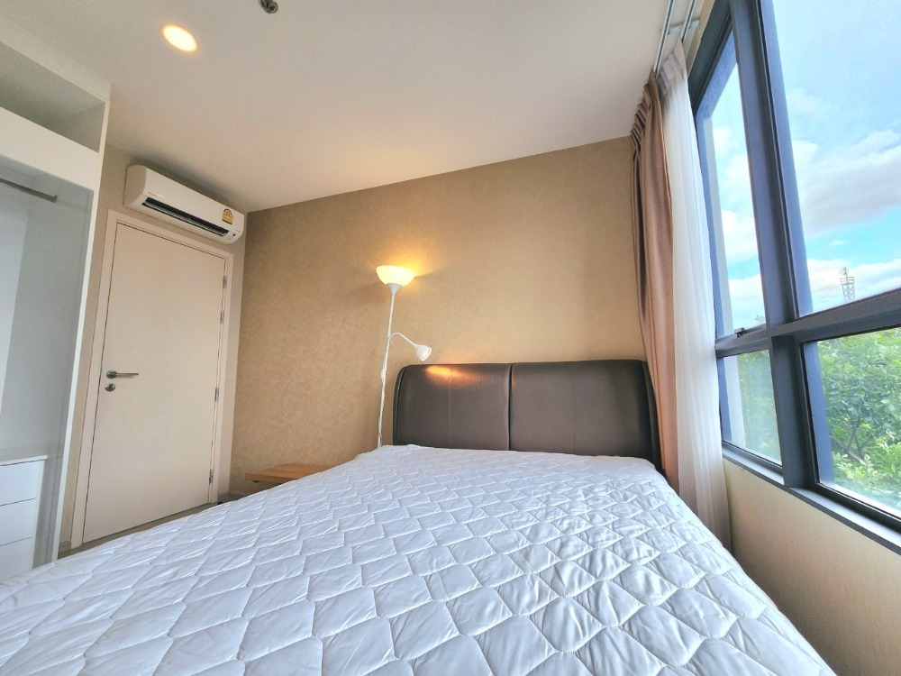 ให้เช่าคอนโดปิ่นเกล้า จรัญสนิทวงศ์ : สถานะตามภาพปกเลยครับผม **ห้องว่างครับผม แบบ1นอนที่กว้างที่สุด**ให้เช่าThe tree จรัญ30 **อาคาร B ห้องหายาก** ส่วนกลางหรู !!มีเครื่องซักผ้า SN494.3