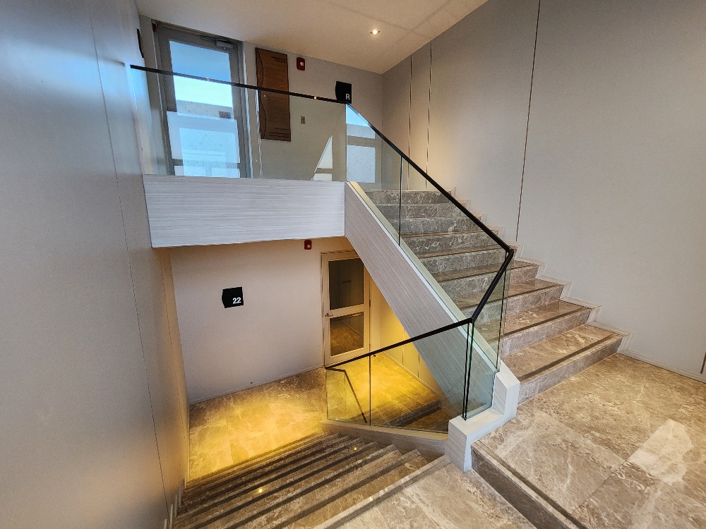 ให้เช่าคอนโดปิ่นเกล้า จรัญสนิทวงศ์ : สถานะตามภาพปกเลยครับผม **ห้องว่างครับผม แบบ1นอนที่กว้างที่สุด**ให้เช่าThe tree จรัญ30 **อาคาร B ห้องหายาก** ส่วนกลางหรู !!มีเครื่องซักผ้า SN494.3