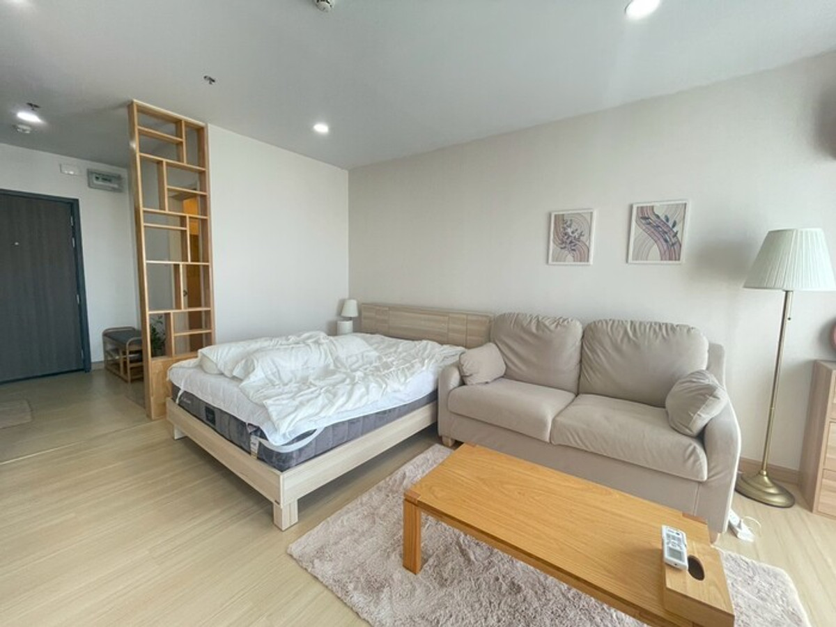 ให้เช่าคอนโดบางแค เพชรเกษม : 💖💖[เช่า] คอนโด Supalai Veranda Phasi Charoen Station / สตูดิโอ  ขนาด 28.5 ตรม. ราคา 10,000 บาท  ตึก B / สนใจสอบถามได้นะคะ Line ID = atfirm2010💖💖