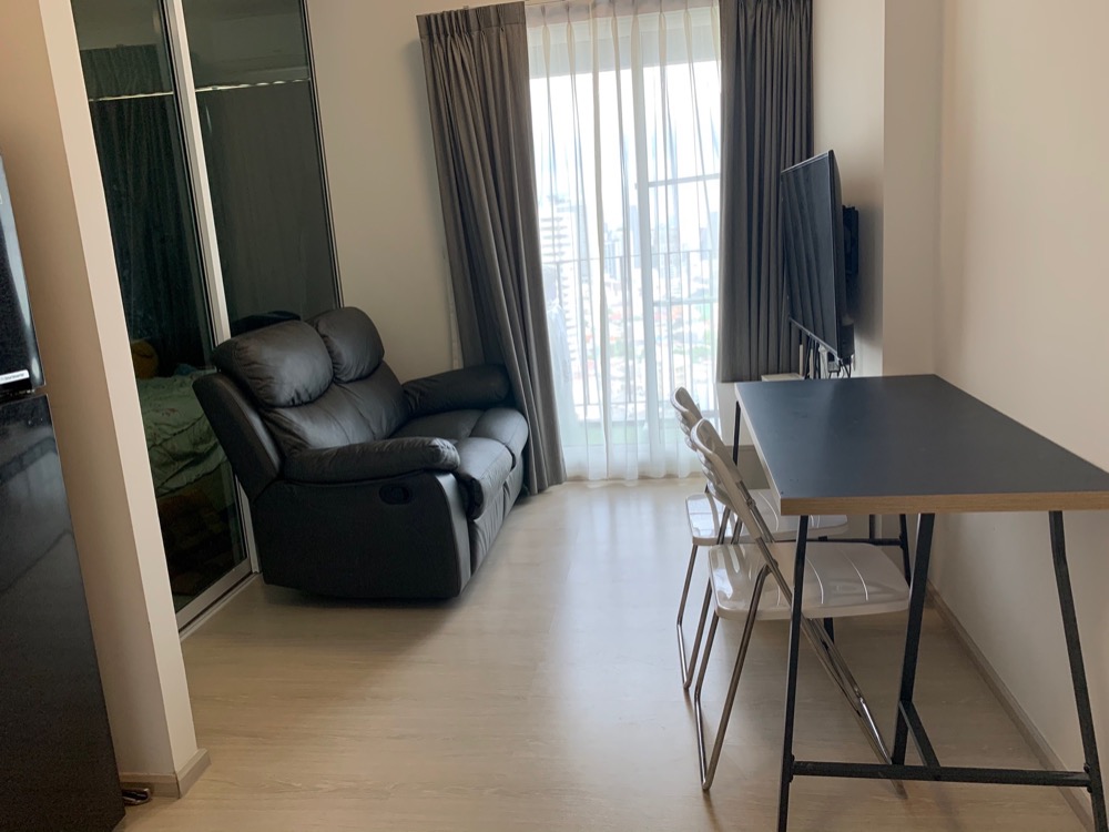 ขายคอนโดรัชดา ห้วยขวาง : !! คอนโด แชปเตอร์วัน อีโค รัชดา-ห้วยขวาง วิวโล่ง ใกล้ MRT ห้วยขวาง รีบจองเลย!! ห้องไม่เคยปล่อยเช่า เจ้าของอยู่นับครั้งได้