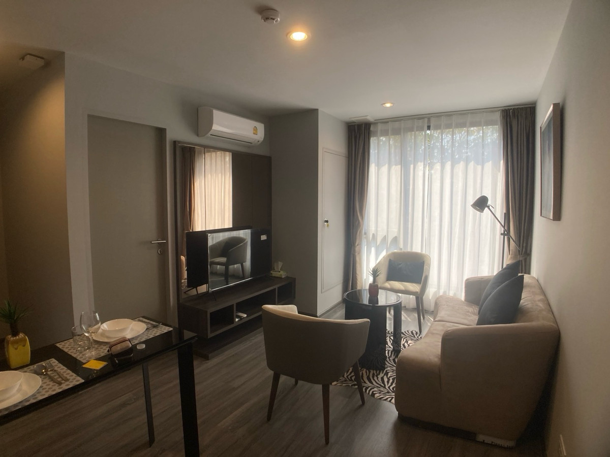 ให้เช่าคอนโดสุขุมวิท อโศก ทองหล่อ : CONDO FOR RENT!!! IDEO MOBI Sukhumvit 40 1Bedroom 35Sq.m