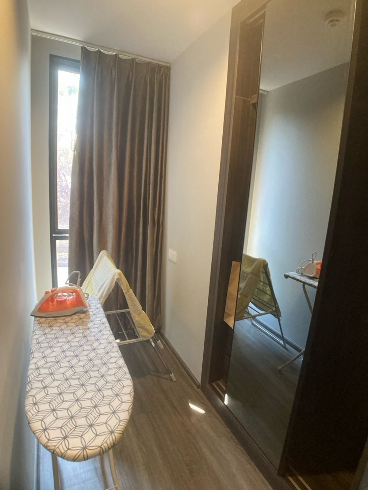 ให้เช่าคอนโดสุขุมวิท อโศก ทองหล่อ : CONDO FOR RENT!!! IDEO MOBI Sukhumvit 40 1Bedroom 35Sq.m