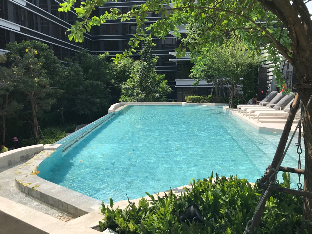 ให้เช่าคอนโดสุขุมวิท อโศก ทองหล่อ : CONDO FOR RENT!!! IDEO MOBI Sukhumvit 40 1Bedroom 35Sq.m