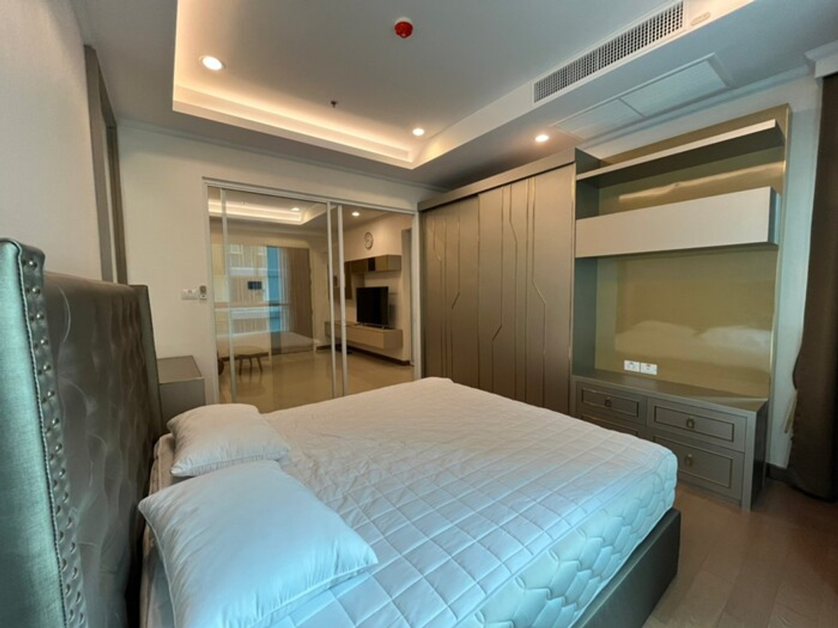 ขายคอนโดราชเทวี พญาไท : 💖💖ขายด่วน (ราคาขาดทุน) Supalai Elite Phayathai (1 Bed 44 ตร.ม./5.99 ล้าน) fl.23 ครบ+ซักผ้า บิ้วสวย สไตล์เจ้าหญิง ใกล้ รพ. และรฟฟ. / สนใจสอบถามได้นะคะ Line ID : atfirm2010 💖💖