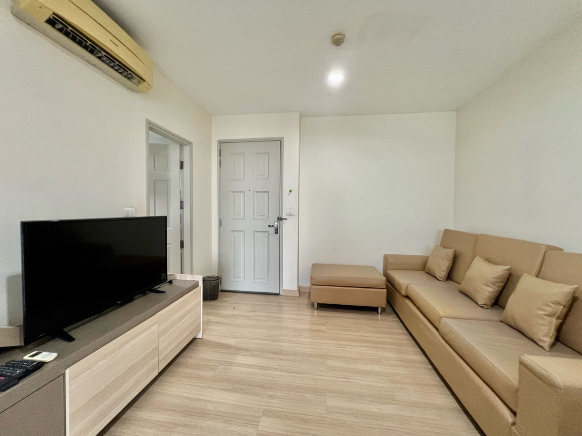 For RentCondoSathorn, Narathiwat : ( UL2406213 )  Tel/Line 096-2479369 ✨FOR RENT LIFE @SATHORN SOI 10 1 bedroom , 1 bathroom , Nice room , Ready to move in 💥💥