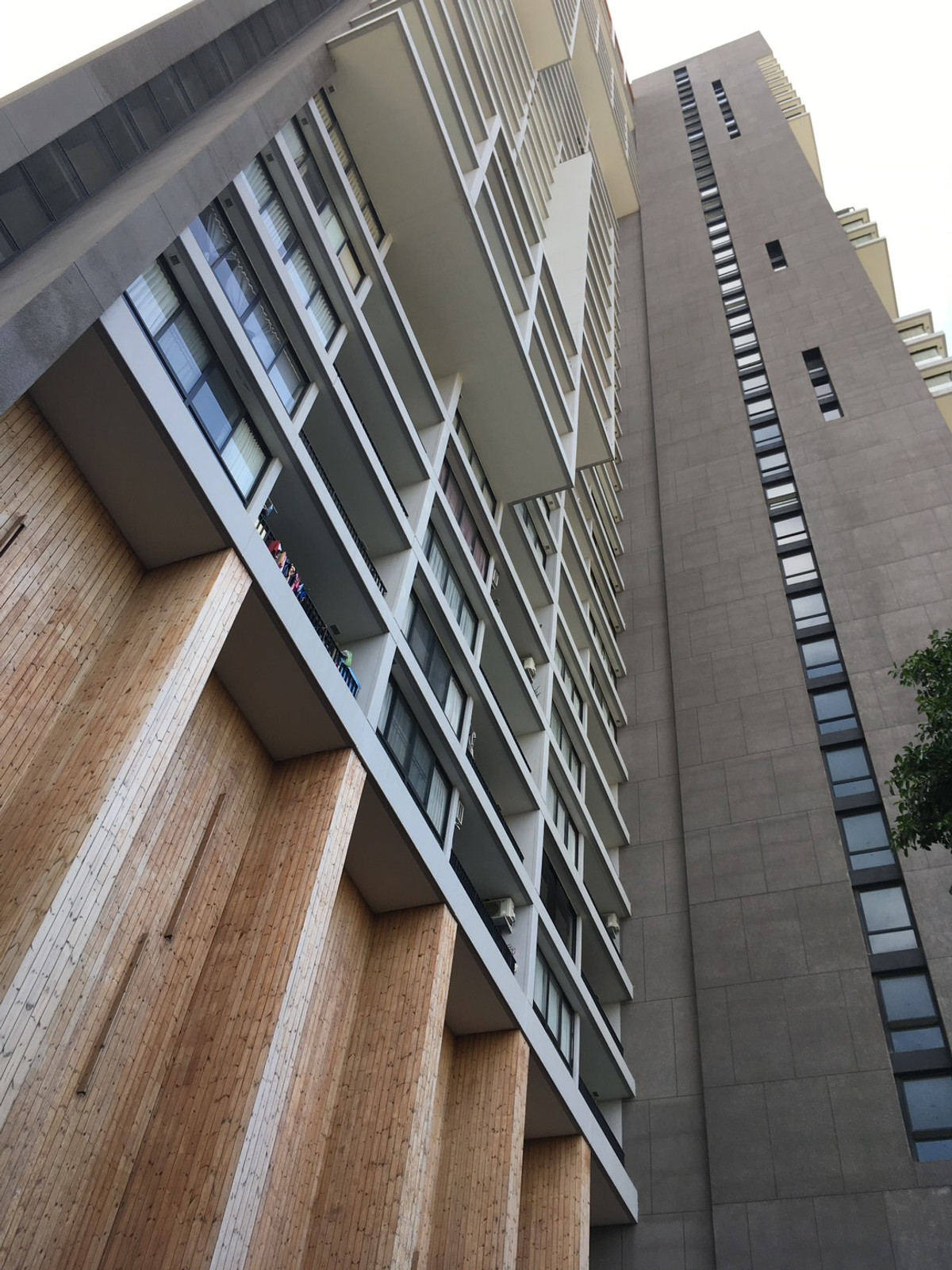 ขายคอนโดลาดพร้าว เซ็นทรัลลาดพร้าว : The Issara Ladprao / Studio (FOR SALE), ดิ อิสสระ ลาดพร้าว / ห้องสตูดิโอ (ขาย) PINP092