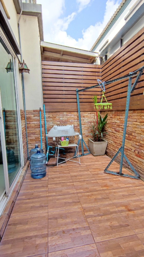 For SaleTownhomeRama5, Ratchapruek, Bangkruai : Townhome for sale, 2 floors, Villette Light, Rattanathibet, 135 sq m. 22 sq wa, new condition, air conditioner, next to the main road, near MRT Bang Phlu