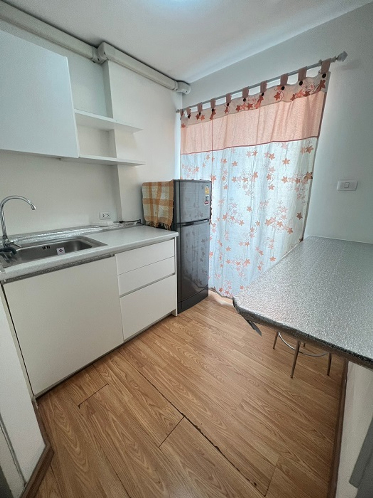 ขายคอนโดปิ่นเกล้า จรัญสนิทวงศ์ : 💖💖ขายพร้อมผู้เช่า The Trust Residence Pinklao (1 Br 29 ตร.ม/1.65 ล้าน) ชั้น 24  พร้อมเฟอร์ ใกล้ห้าง, ถนนใหญ่ / สนใจสอบถามได้นะคะ Line ID : atfirm2010 💖💖