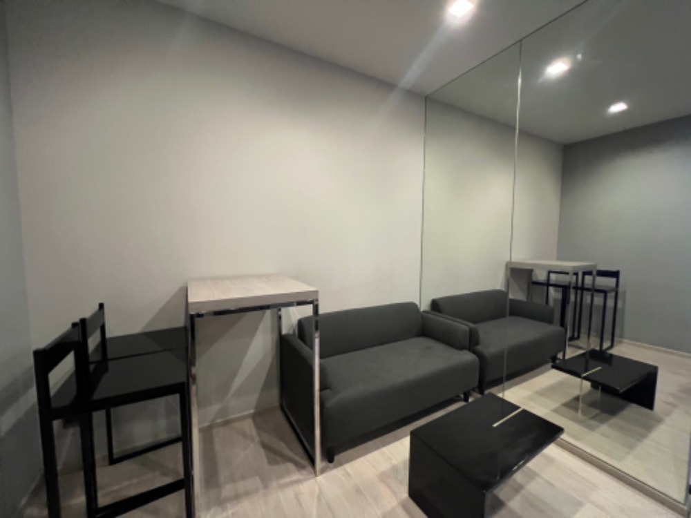 For RentCondoSukhumvit, Asoke, Thonglor : for rent M thonglor 1 bed pet friendly 🌟🌟🌟