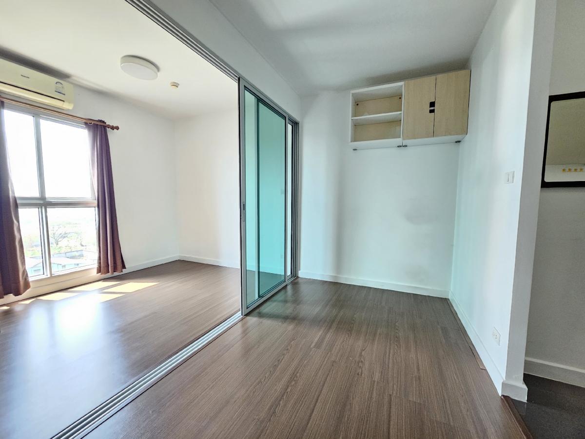 For SaleCondoBangna, Bearing, Lasalle : Urgent sale !!!! Selling is overly recovered. A space me Bang Na, 1 room, price 1.10 million baht, near Mega, Bangna, good condition.