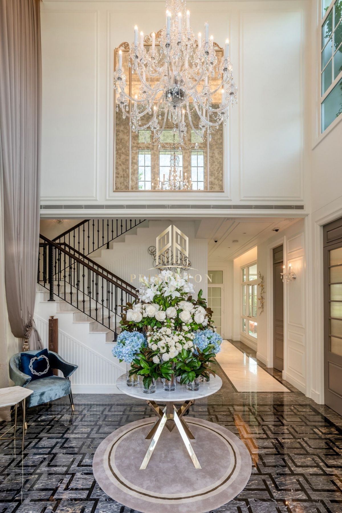 ขายบ้านเลียบทางด่วนรามอินทรา : Crystal Solana คริสตัล โซลานา 📞092-4252445