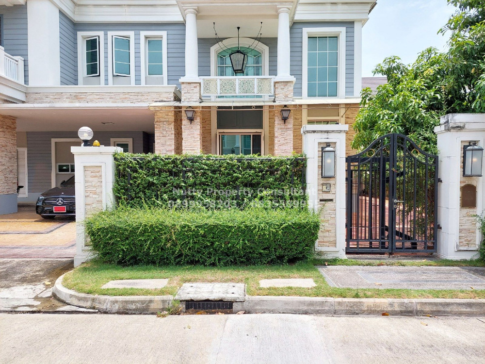 For SaleHouseBangna, Bearing, Lasalle : Exclusive community Superior detached house with different styles Narasiri Bangna km.10