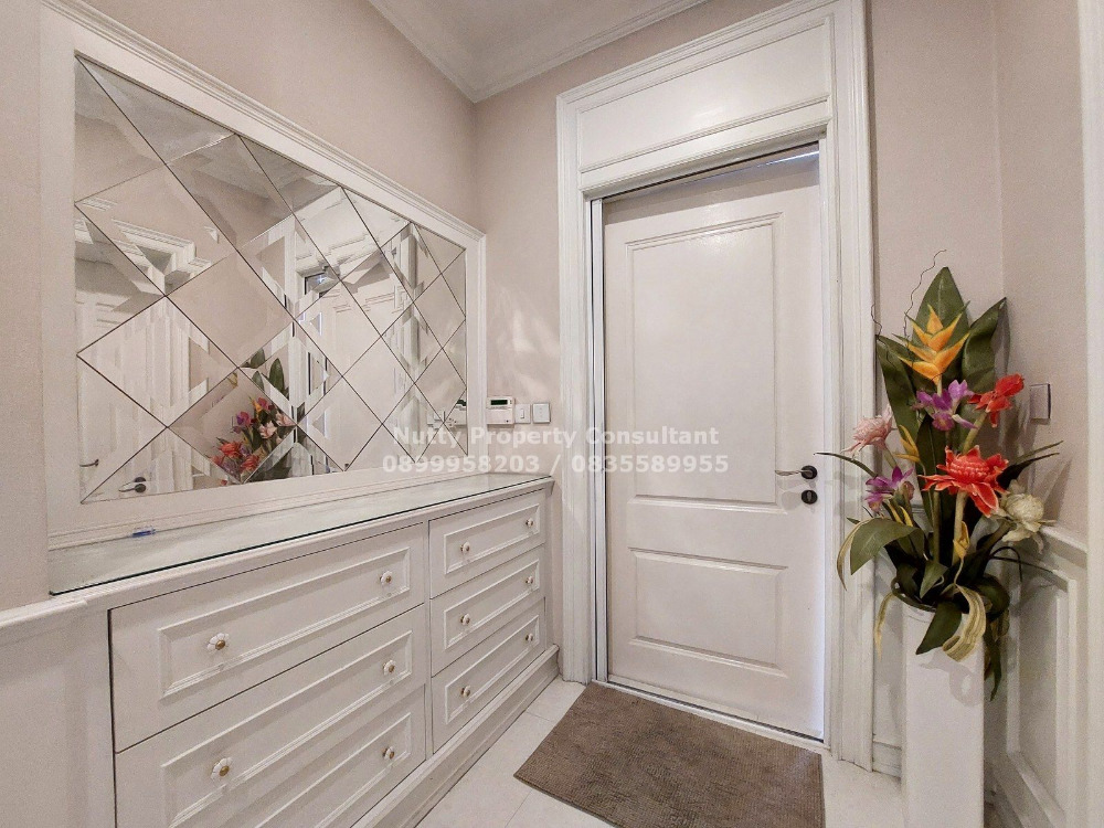 For SaleHouseBangna, Bearing, Lasalle : Exclusive community Superior detached house with different styles Narasiri Bangna km.10