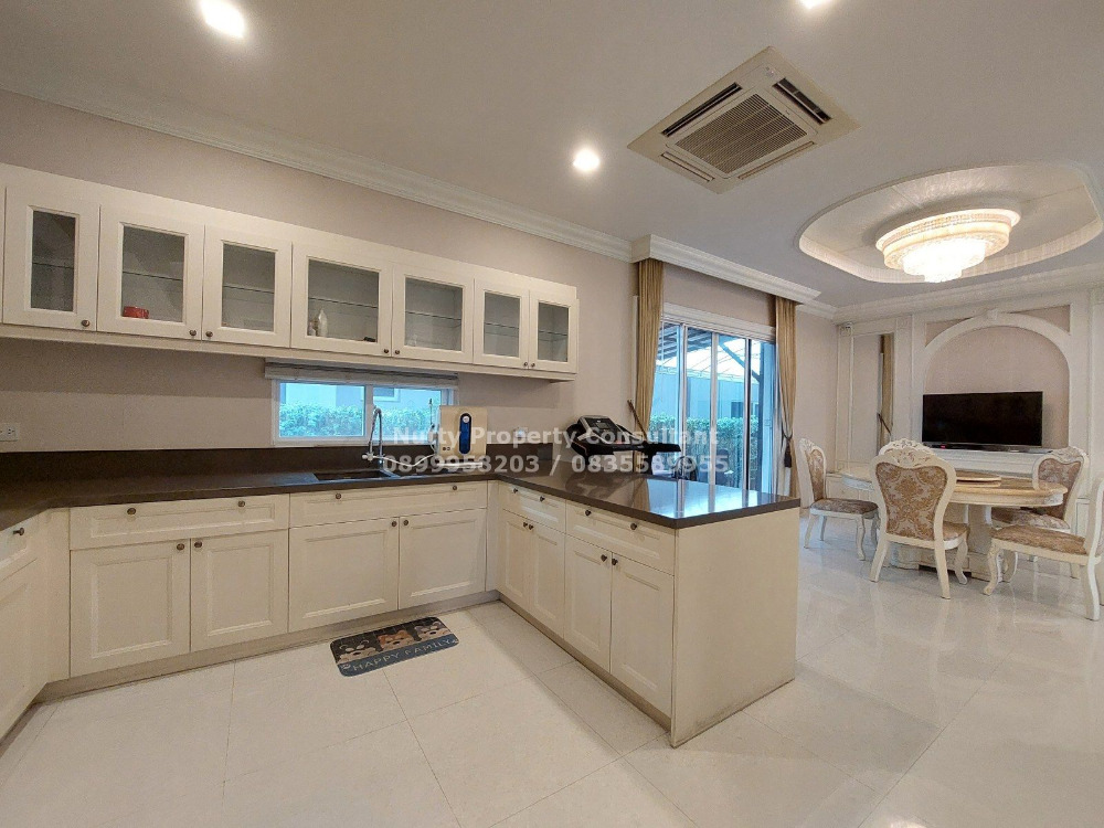 For SaleHouseBangna, Bearing, Lasalle : Exclusive community Superior detached house with different styles Narasiri Bangna km.10