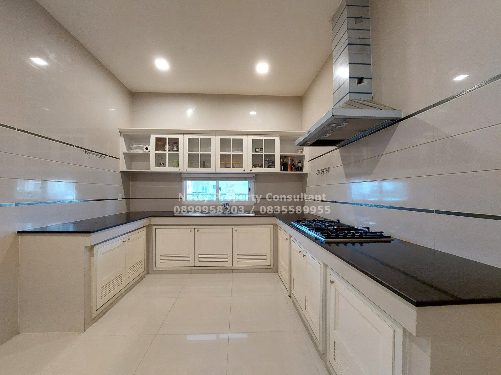 For SaleHouseBangna, Bearing, Lasalle : Exclusive community Superior detached house with different styles Narasiri Bangna km.10