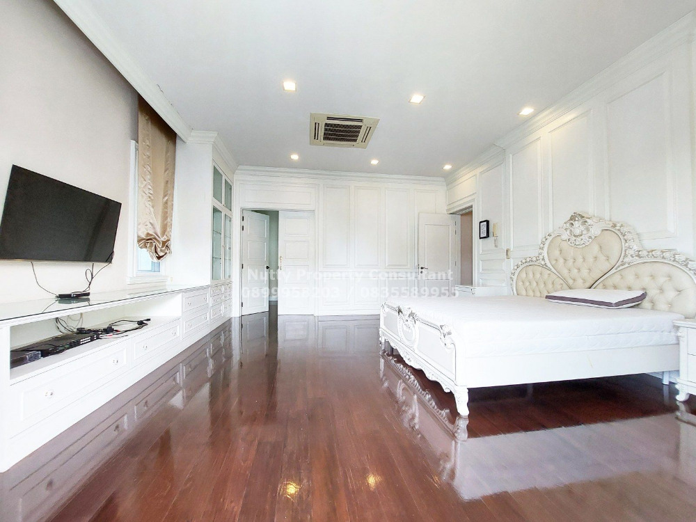 For SaleHouseBangna, Bearing, Lasalle : Exclusive community Superior detached house with different styles Narasiri Bangna km.10