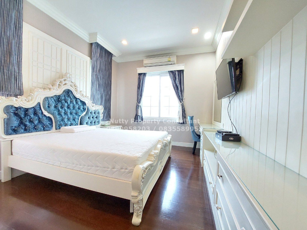 For SaleHouseBangna, Bearing, Lasalle : Exclusive community Superior detached house with different styles Narasiri Bangna km.10