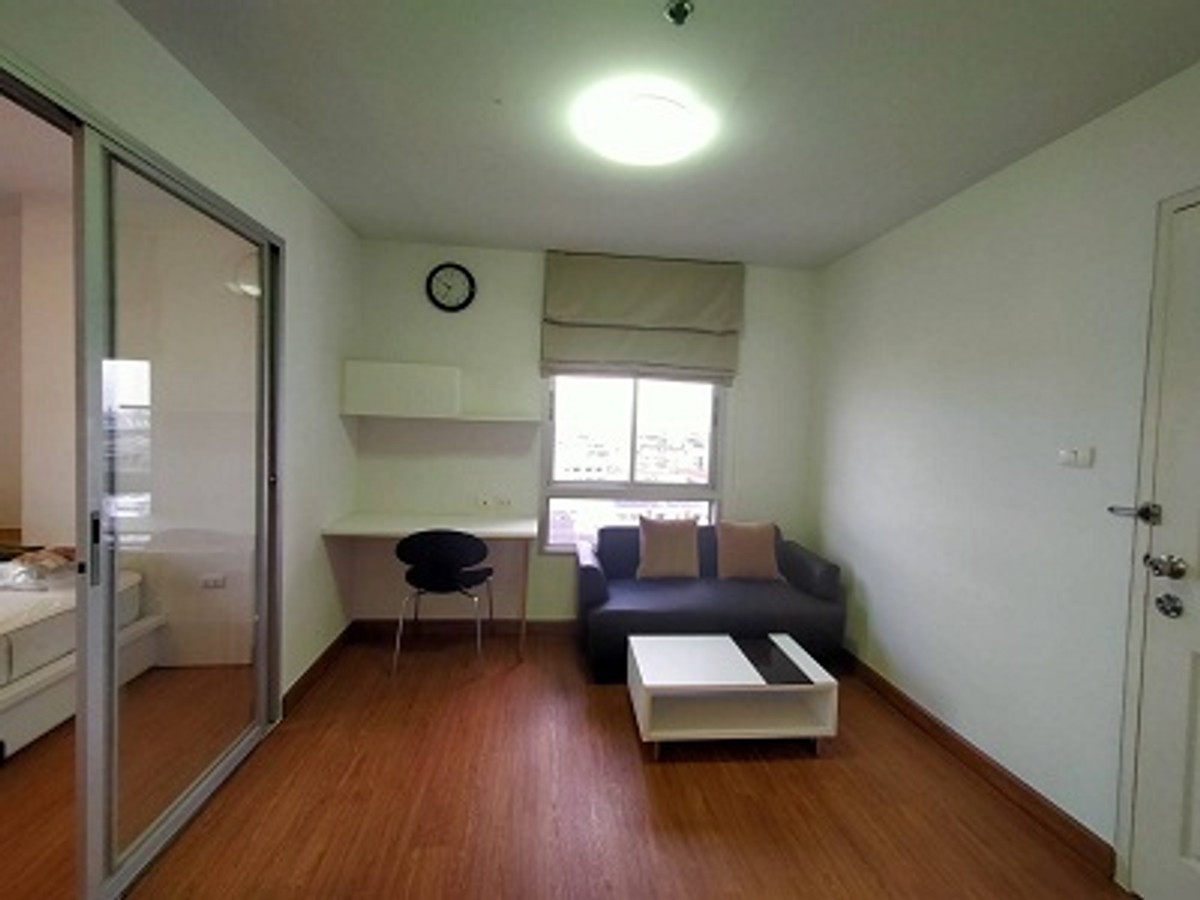 ให้เช่าคอนโดปิ่นเกล้า จรัญสนิทวงศ์ : 💖💖ให้เช่า!! คอนโด The Trust Residence Pinklao/ 1 ห้องนอน ขนาด 29  ตรม ราคา 8,500 บาท / สนใจสอบถามได้นะคะ Line ID : atfirm2010 💖💖