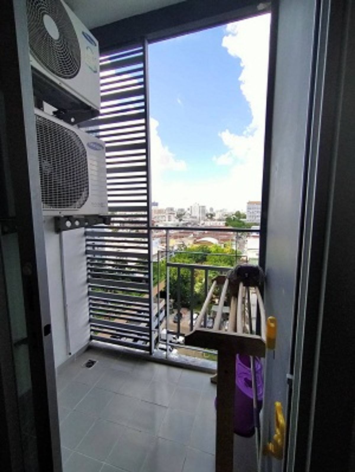 ให้เช่าคอนโดปิ่นเกล้า จรัญสนิทวงศ์ : 💖💖ให้เช่า!! คอนโด The Trust Residence Pinklao/ 1 ห้องนอน ขนาด 29  ตรม ราคา 8,500 บาท / สนใจสอบถามได้นะคะ Line ID : atfirm2010 💖💖