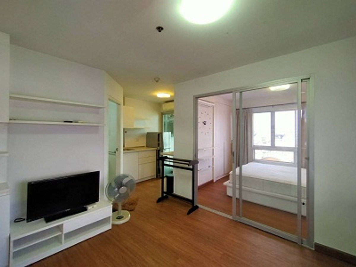 ให้เช่าคอนโดปิ่นเกล้า จรัญสนิทวงศ์ : 💖💖ให้เช่า!! คอนโด The Trust Residence Pinklao/ 1 ห้องนอน ขนาด 29  ตรม ราคา 8,500 บาท / สนใจสอบถามได้นะคะ Line ID : atfirm2010 💖💖