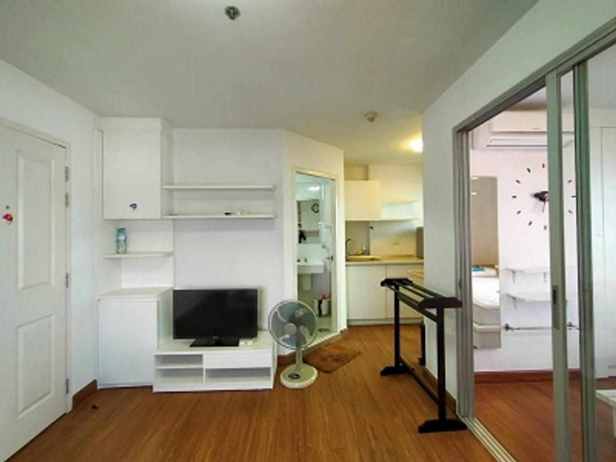 ให้เช่าคอนโดปิ่นเกล้า จรัญสนิทวงศ์ : 💖💖ให้เช่า!! คอนโด The Trust Residence Pinklao/ 1 ห้องนอน ขนาด 29  ตรม ราคา 8,500 บาท / สนใจสอบถามได้นะคะ Line ID : atfirm2010 💖💖