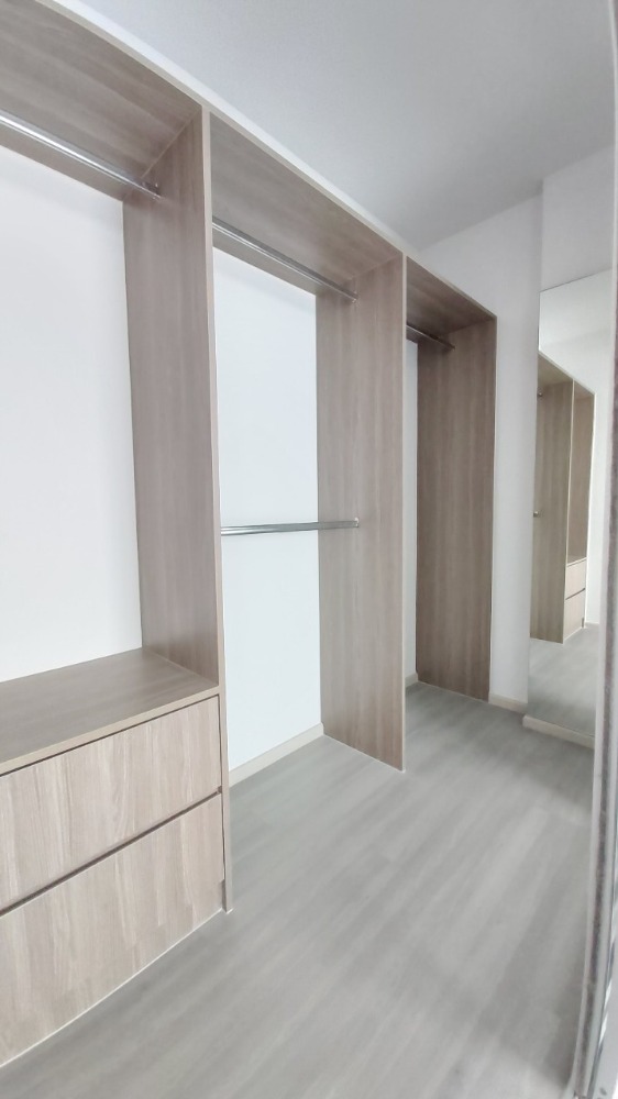 ให้เช่าคอนโดปิ่นเกล้า จรัญสนิทวงศ์ : ห้องบิ๊วใหม่สวย เหมาะกับผู้หญิงที่นำเทรนด์ (พร้อมเข้าอยู่ 26 พ.ค. 69)