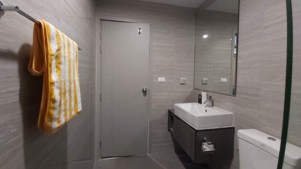 ให้เช่าคอนโดปิ่นเกล้า จรัญสนิทวงศ์ : ห้องบิ๊วใหม่สวย เหมาะกับผู้หญิงที่นำเทรนด์ (พร้อมเข้าอยู่ 26 พ.ค. 69)