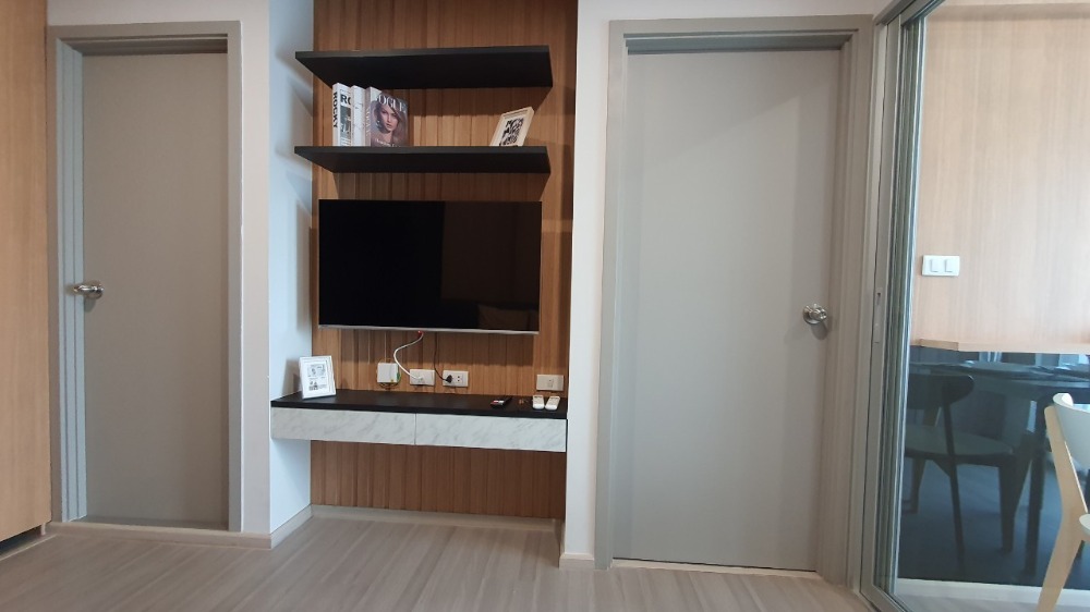 ให้เช่าคอนโดปิ่นเกล้า จรัญสนิทวงศ์ : ห้องบิ๊วใหม่สวย เหมาะกับผู้หญิงที่นำเทรนด์ (พร้อมเข้าอยู่ 26 พ.ค. 69)