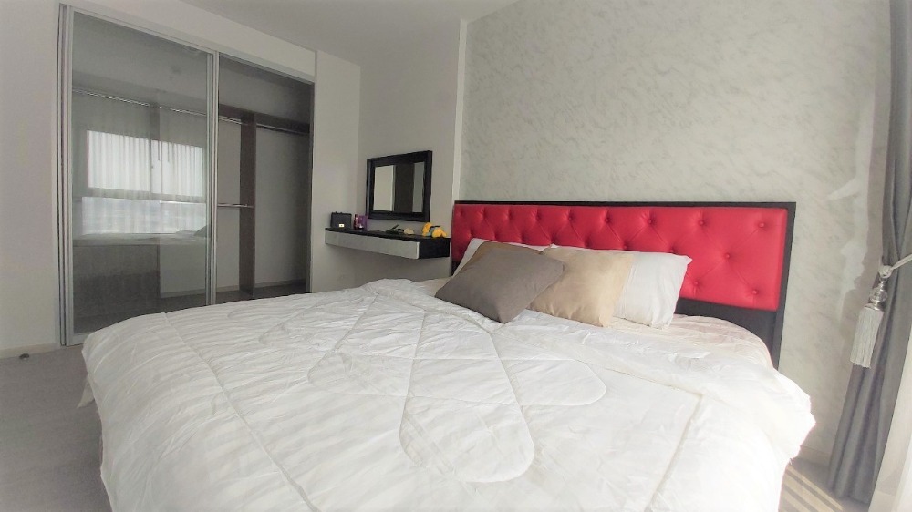 ให้เช่าคอนโดปิ่นเกล้า จรัญสนิทวงศ์ : ห้องบิ๊วใหม่สวย เหมาะกับผู้หญิงที่นำเทรนด์ (พร้อมเข้าอยู่ 26 พ.ค. 69)