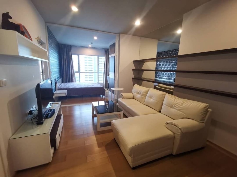 ให้เช่าคอนโดวงเวียนใหญ่ เจริญนคร : for rent Hive sathorn 1 bed nice room ☘️☘️