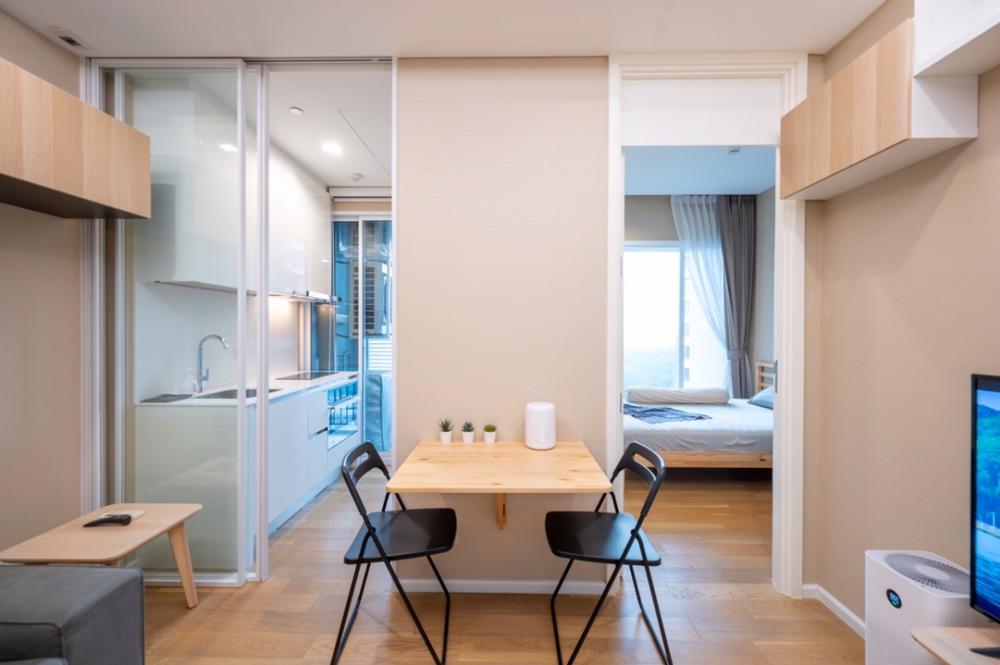For RentCondoLadprao, Central Ladprao : 🔥Urgent for rent🔥Condo The Saint Residences, Lat Phrao Intersection, 1 bedroom, size 30 sq m, high floor, Chatuchak Park view, near BTS/MRT.