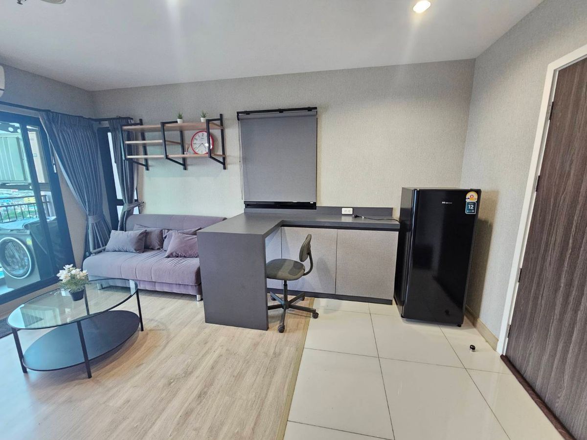 ให้เช่าคอนโดปิ่นเกล้า จรัญสนิทวงศ์ : YR364 อยู่ห้องไหนก็มีทีวีตามไป ไปศิริราชง่าย ซักผ้าและอบได้ในเครื่องเดียว