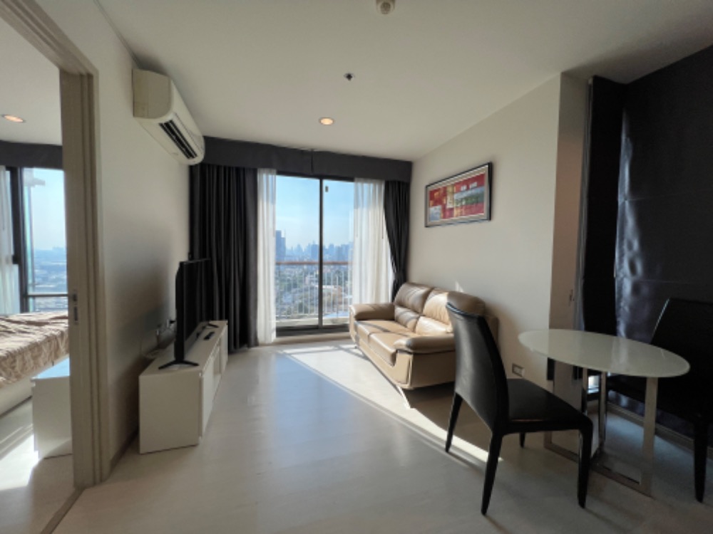 ให้เช่าคอนโดสุขุมวิท อโศก ทองหล่อ : for rent Rhythm 42 1 bed special deal !! 🌈🌈