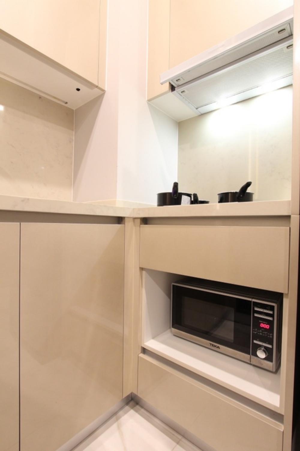 For RentCondoSukhumvit, Asoke, Thonglor : 🔥For urgent rent🔥Laviq Sukhumvit 57, spacious room, beautifully decorated, fully furnished, near BTS Thonglor ❗