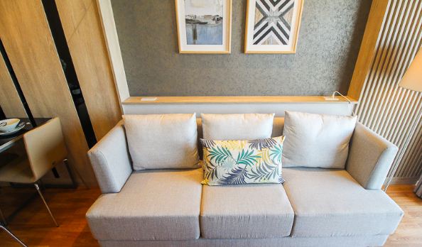 ขายคอนโดปิ่นเกล้า จรัญสนิทวงศ์ : ขายคอนโด ลุมพินี พาร์ค บรมราชชนนี-สิรินธร 2 ห้องนอน ห้องใหญ่ ใกล้ เซ็นทรัล ปิ่นเกล้า ราคาพิเศษ Fully Furnished พร้อมอยู่ 2 ห้องนอน ขนาด 51 ตรม. เดินทางสะดวก MRT สถานีบางยี่ขัน, พาต้าปิ่นเกล้า, จรัญสนิทวงศ์, บางพลัด, ร.พ.ศิริราช,