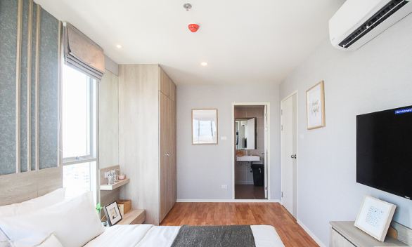 ขายคอนโดปิ่นเกล้า จรัญสนิทวงศ์ : ขายคอนโด ลุมพินี พาร์ค บรมราชชนนี-สิรินธร 2 ห้องนอน ห้องใหญ่ ใกล้ เซ็นทรัล ปิ่นเกล้า ราคาพิเศษ Fully Furnished พร้อมอยู่ 2 ห้องนอน ขนาด 51 ตรม. เดินทางสะดวก MRT สถานีบางยี่ขัน, พาต้าปิ่นเกล้า, จรัญสนิทวงศ์, บางพลัด, ร.พ.ศิริราช,