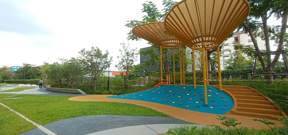 ขายคอนโดปิ่นเกล้า จรัญสนิทวงศ์ : ขายคอนโด ลุมพินี พาร์ค บรมราชชนนี-สิรินธร 2 ห้องนอน ห้องใหญ่ ใกล้ เซ็นทรัล ปิ่นเกล้า ราคาพิเศษ Fully Furnished พร้อมอยู่ 2 ห้องนอน ขนาด 51 ตรม. เดินทางสะดวก MRT สถานีบางยี่ขัน, พาต้าปิ่นเกล้า, จรัญสนิทวงศ์, บางพลัด, ร.พ.ศิริราช,